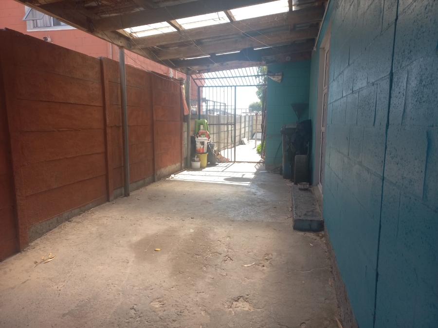 3 Bedroom Property for Sale in Rocklands Western Cape